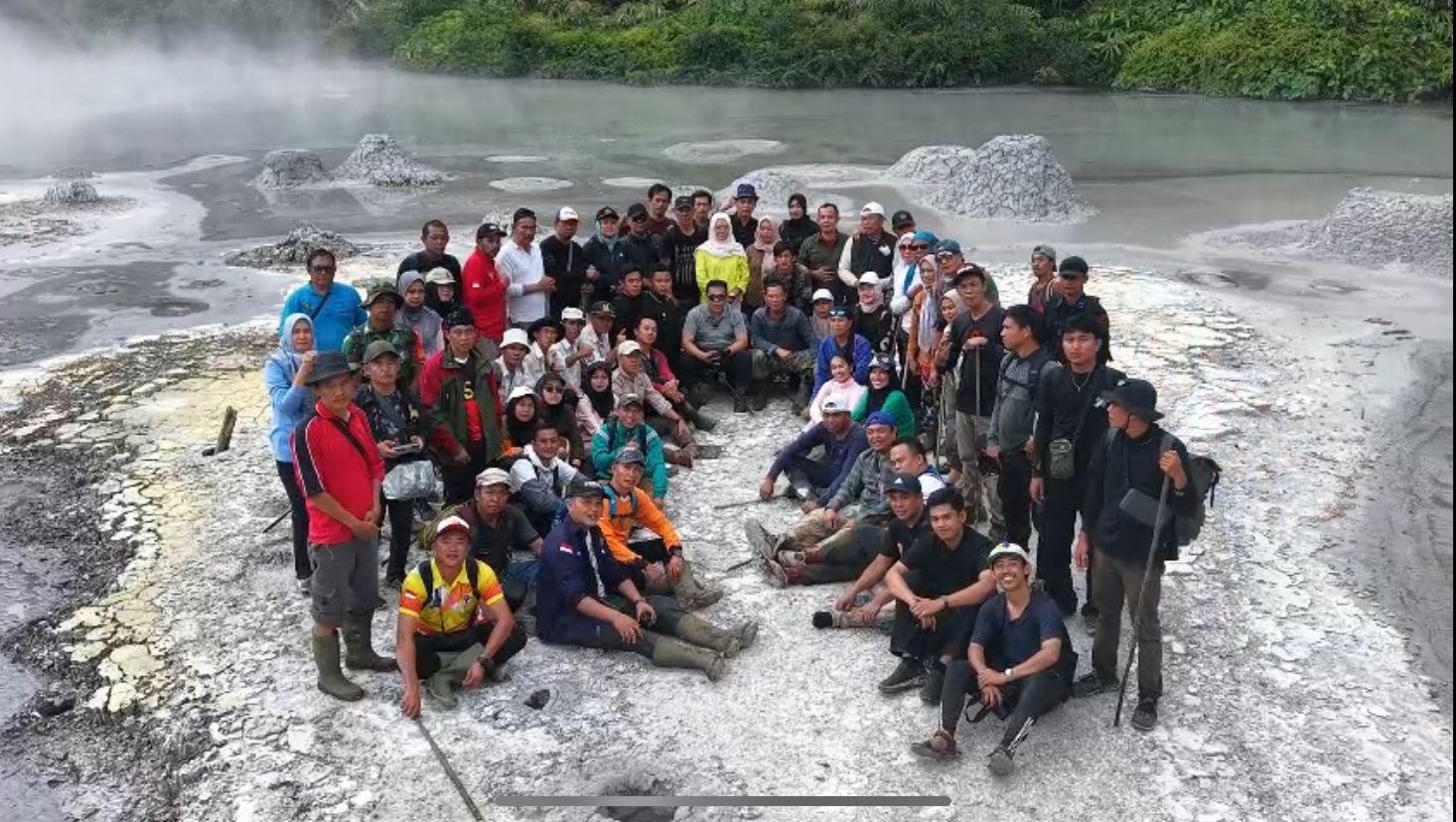 Full Semangat Bupati Lebong Bangun Kawasan Telaga Putri 7 Warna, Akses Jalan Bakal Dibuka 