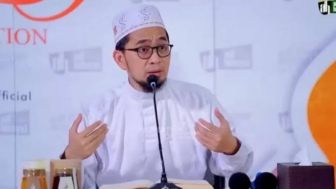 Kata Ustaz Adi Hidayat, Karena Hal Ini Seorang Istri Bisa Masuk Surga, Allah Buka Seluruh Pintu Surga