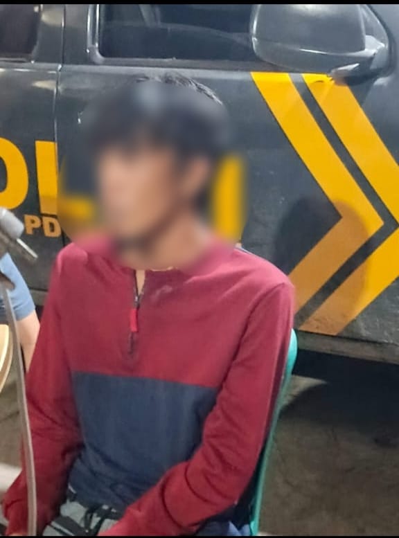 Pelaku Pembacokan Ayah Tiri Menyerahkan Diri ke Polsek Padang Guci Hulu