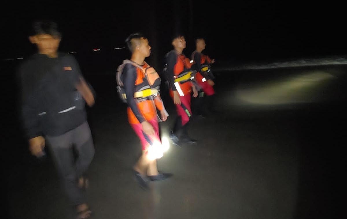 Satu Korban Tenggelam Belum Ditemukan, Basarnas Susuri Tepi Pantai