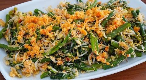 Tidak hanya Sekadar Sayur, Ternyata Urap Punya Segudang Manfaat