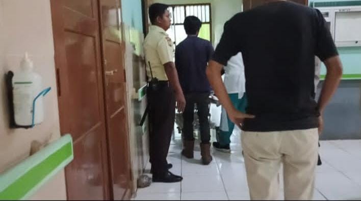 Di Depan Anak dan Istri, Kades di Bengkulu Utara Ditujah Warganya Sendiri