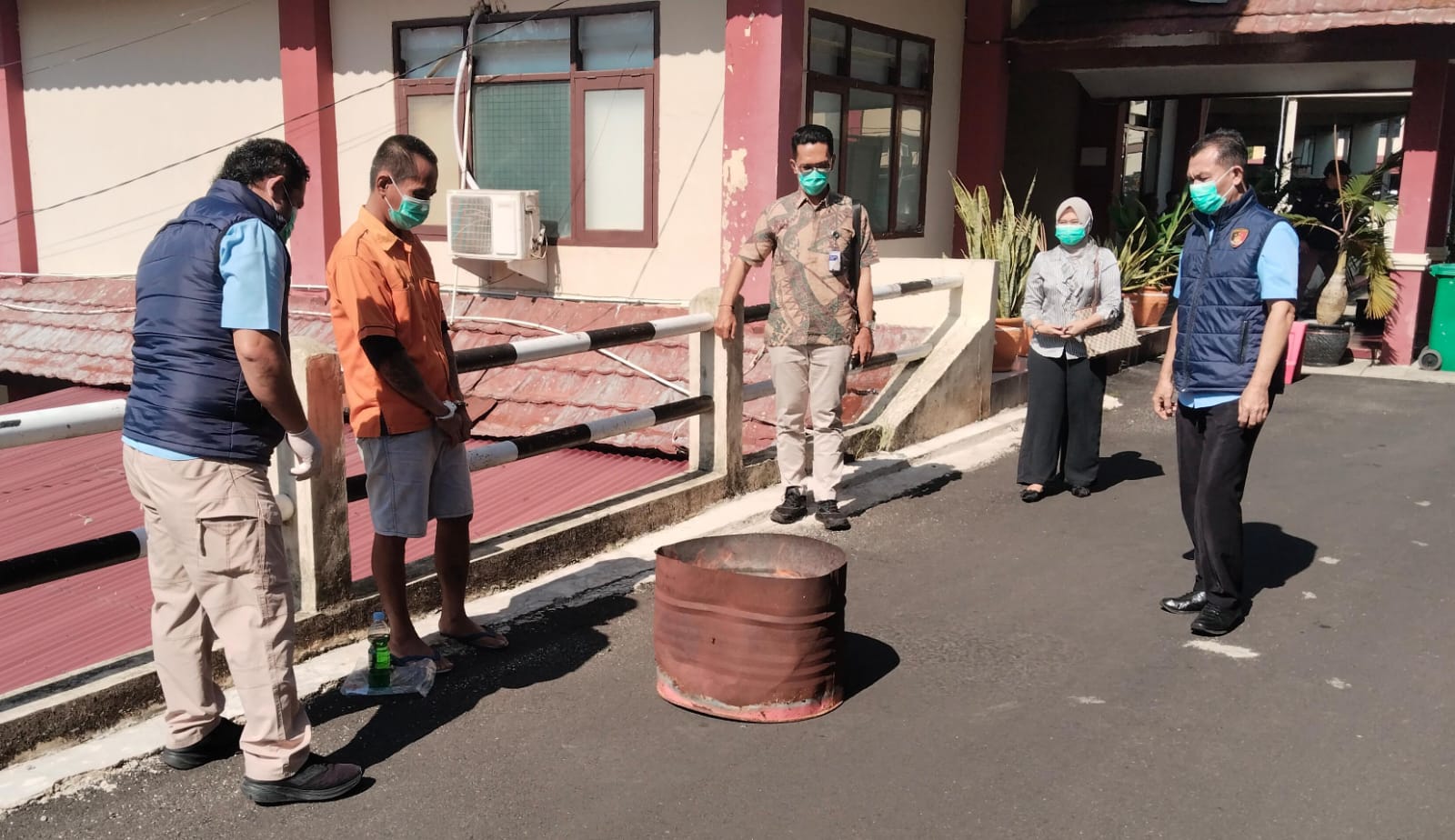 Perang Terus dengan Narkoba, Polda Bengkulu Musnahkan Ganja