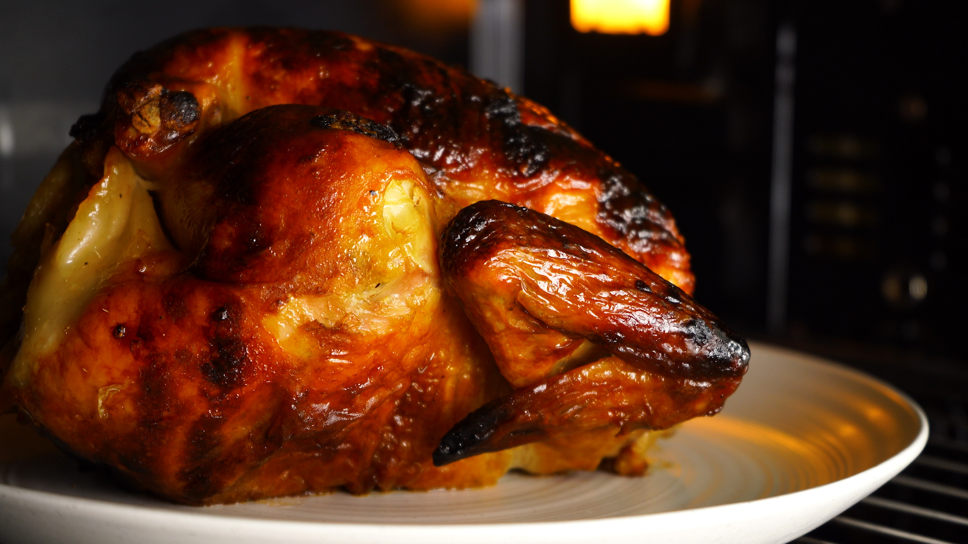 Malam Tahun Baru Bakar-bakar Ayam, Ini 8 Kesalahan yang Sering Terjadi saat Memanggang Ayam 