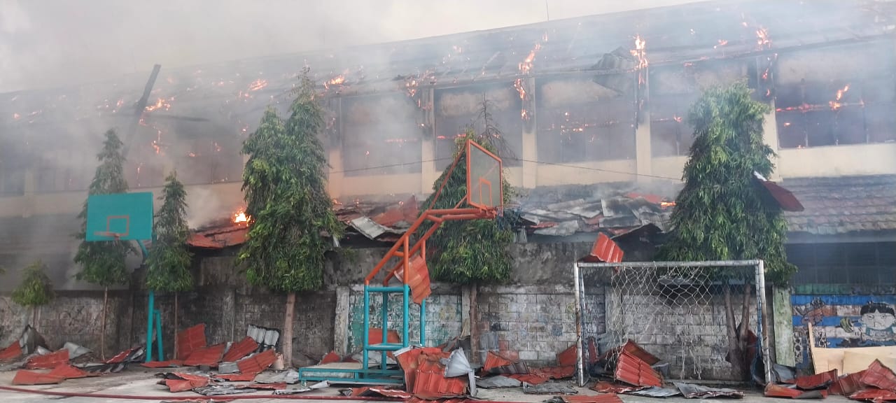 Api di SMKN 3 Kota Bengkulu Sudah Padam, Total 31 Ruangan Terbakar, Bagaimana Proses Belajar Murid Nanti? 