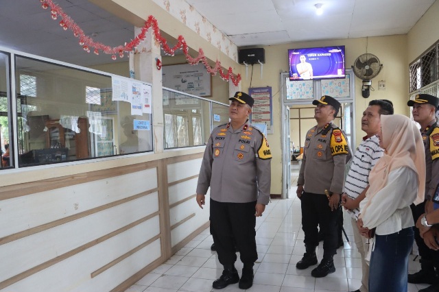 Wakapolda Bengkulu Tinjau Layanan Samsat dan Satpas SIM Kepahiang, Tekankan Peningkatan Pelayanan Publik