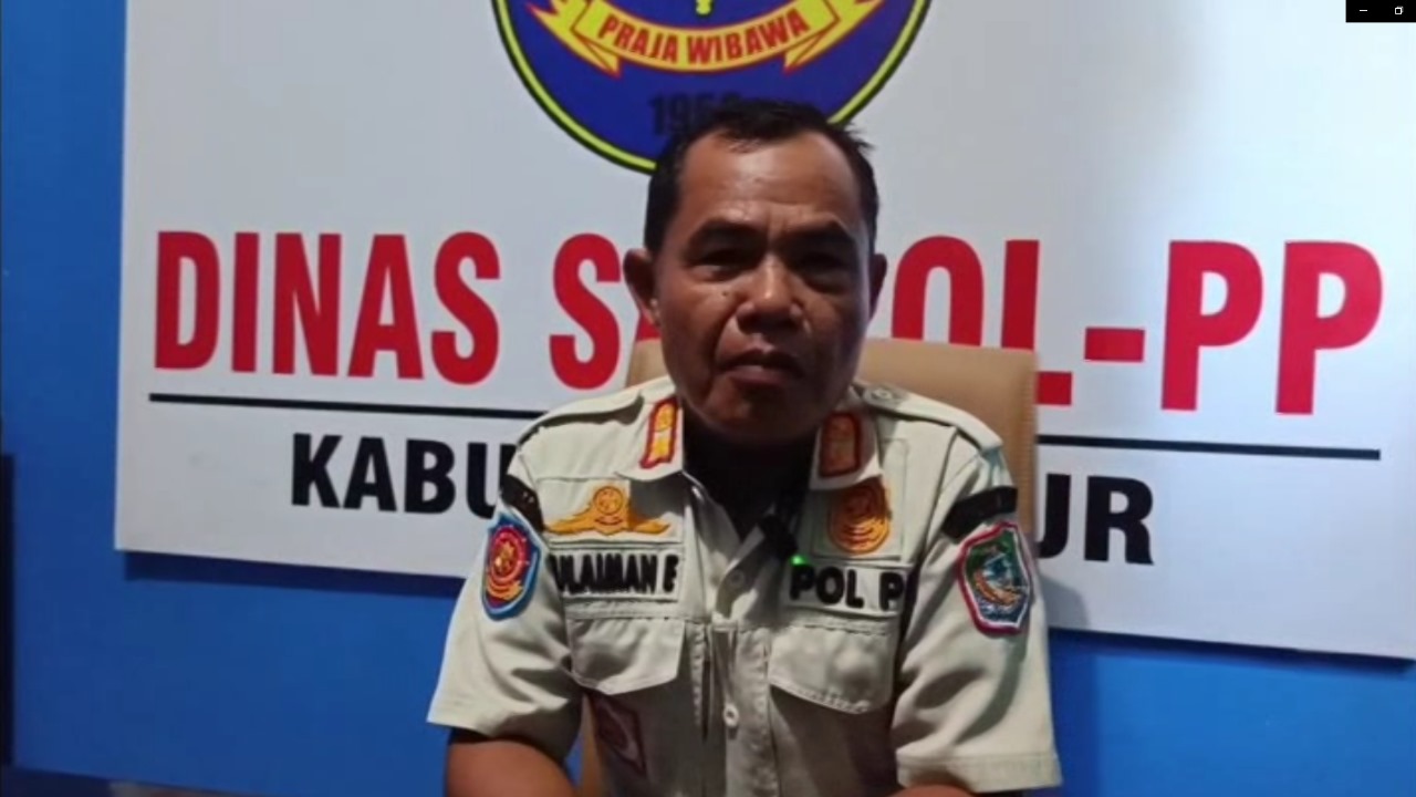 Belasan Reklame di Kaur Ditertibkan karena Menunggak Pajak