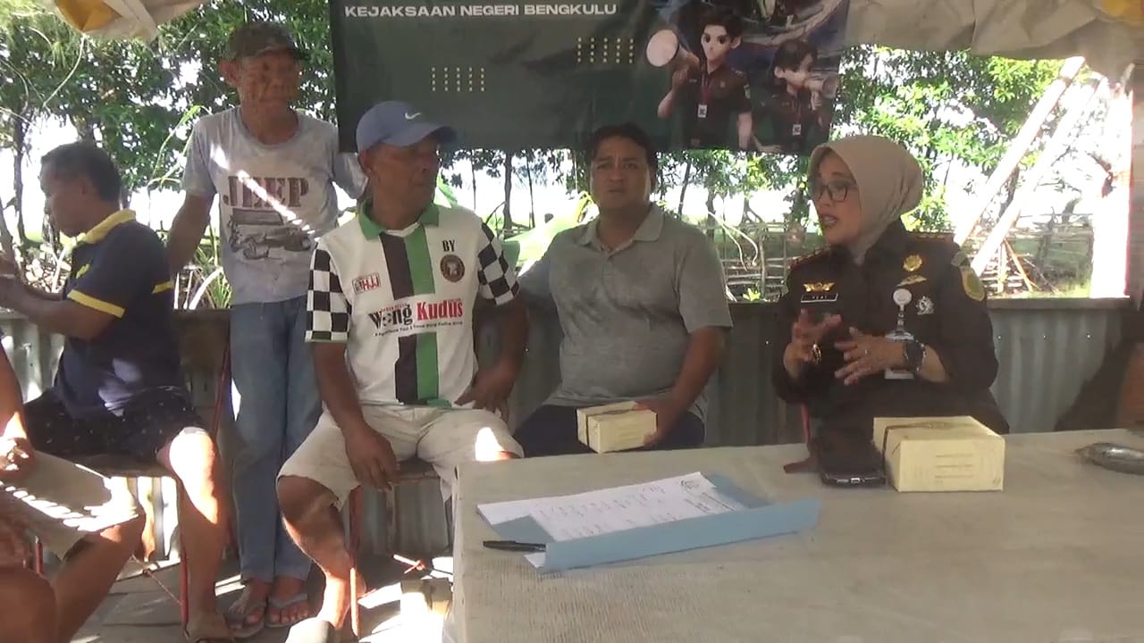 Jaksa Sahabat Nelayan, Kajari Bengkulu Himpun Aspirasi Nelayan