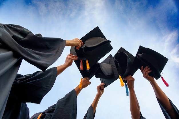 Daftar Universitas Beasiswa SDM Sawit, Kuliah Gratis dan Dapat Uang Saku-Buku 