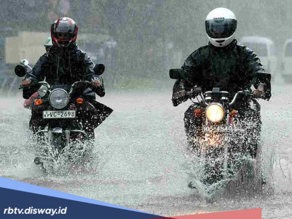 Rawan Rusak, Begini Cara Merawat Sepeda Motor saat Musim Hujan