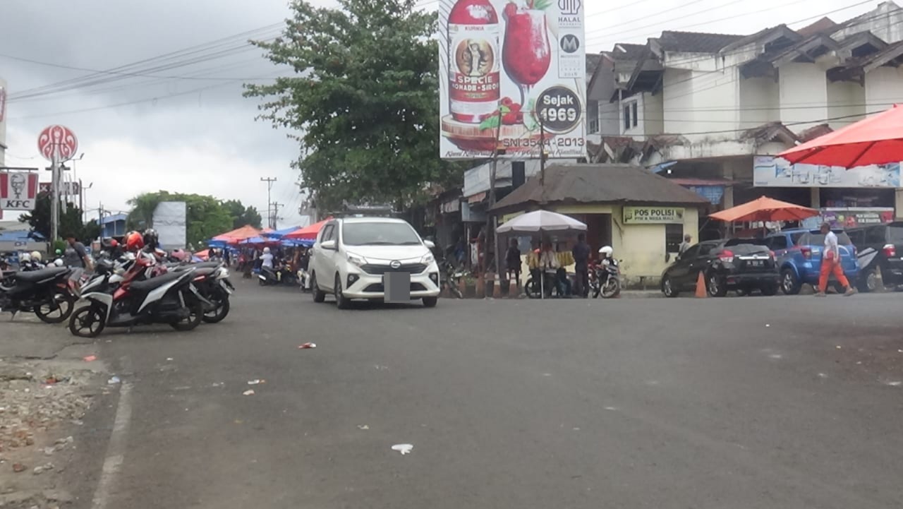 Modus Bisnis dan Ditawari Lahan Parkir Depan Mega Mall, Warga Bentiring Tekor Rp25 Juta