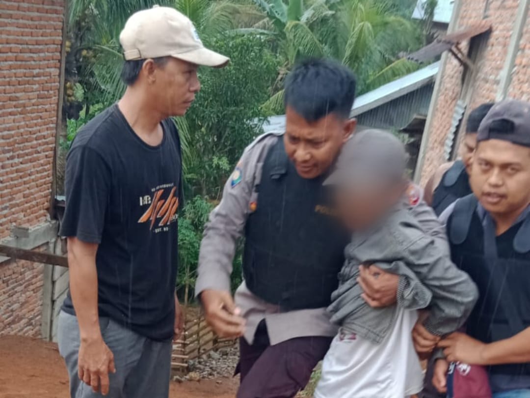 BREAKING NEWS! Kelaparan, Salah Satu Anak Pelaku Penganiayaan Polisi Menyerahkan Diri