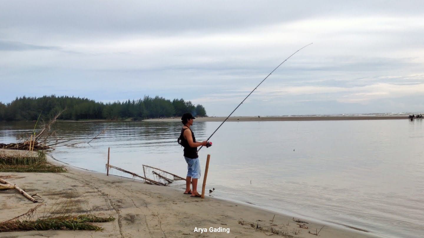 Angkat Potensi Wisata, Pemdes Pasar Seluma Gelar Lomba Mancing di Muara