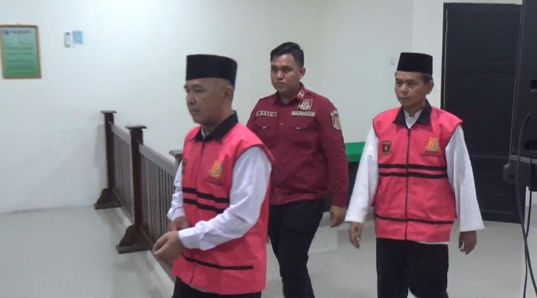 KN Rp311 juta Belum Pulih, Mantan Kades Air Jelatang Kaur Divonis 2 Tahun, Sekdes 20 Bulan Penjara