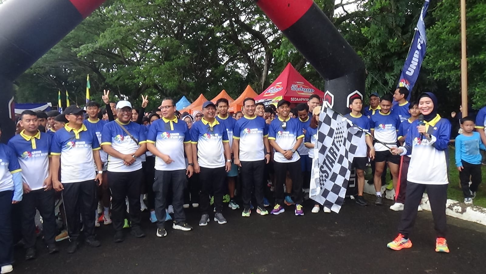 Sukses, Fun Run Unib Dilepas Deputi Kemenpora RI dan Anggota DPR RI 