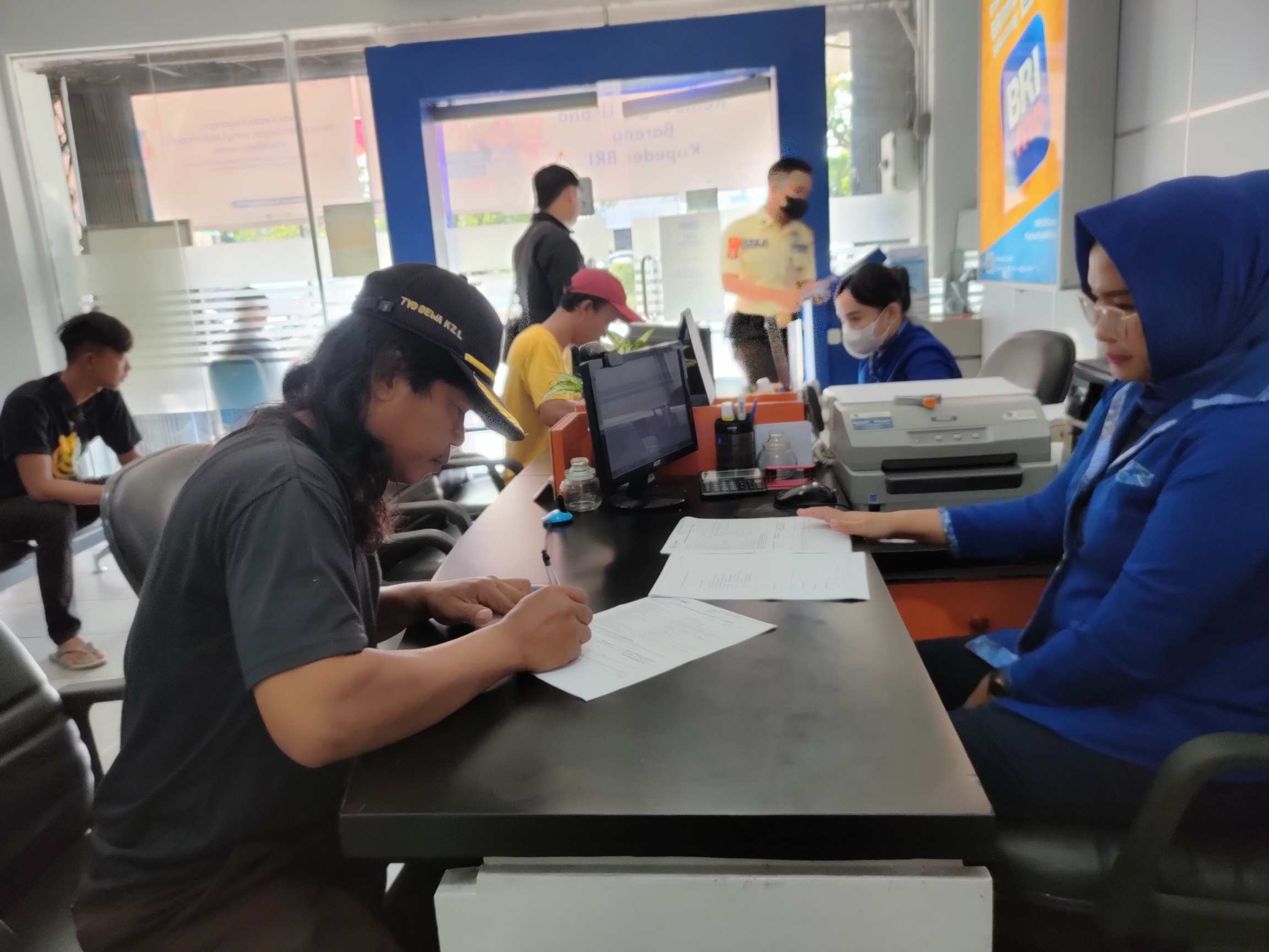 Pinjaman KUR BRI Rp 15 Juta Terbaru, Angsuran Terkecil Rp 387 Ribu per Bulan