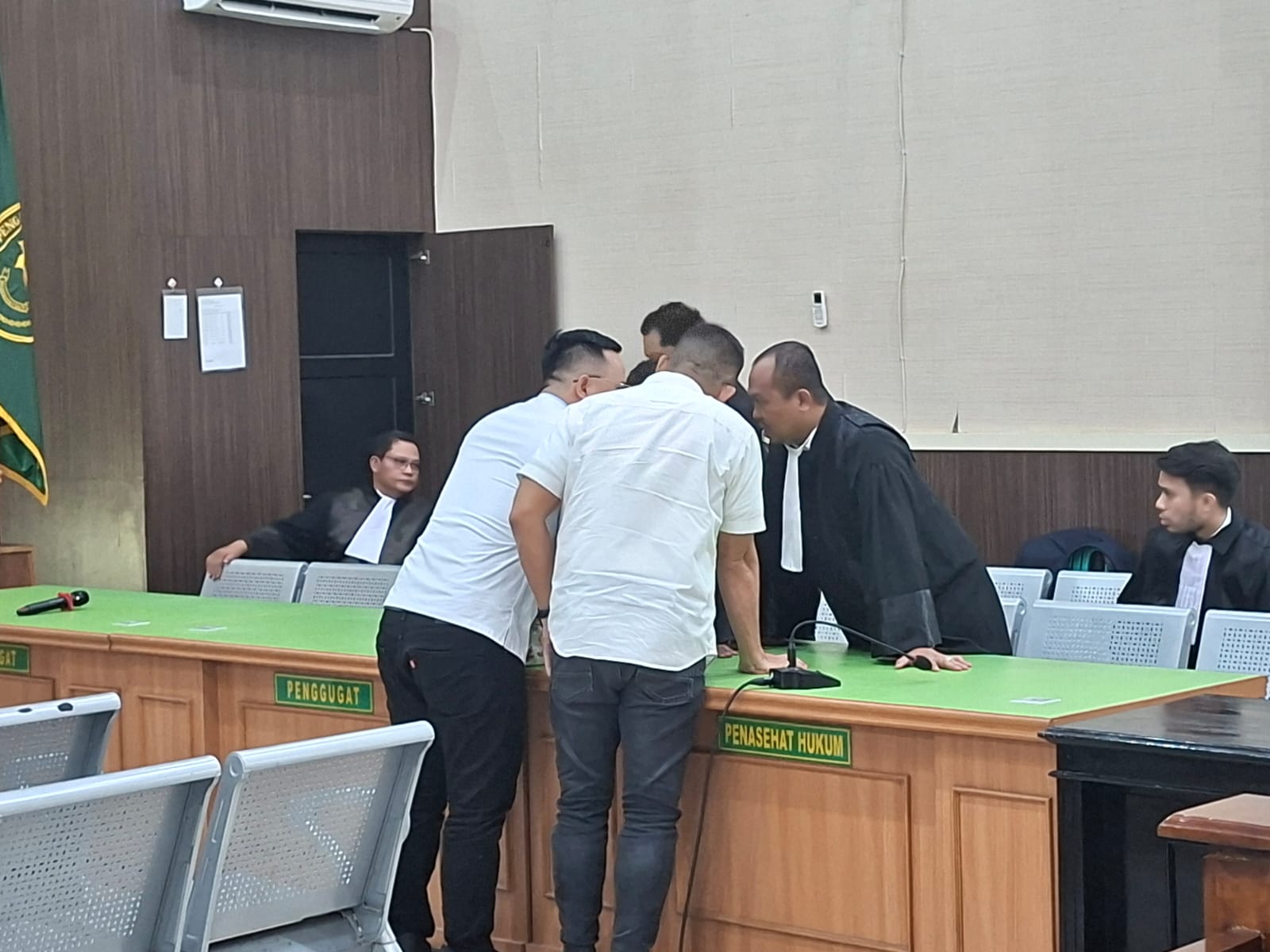 Dua Saudara Bebby Hussy Masing-masing Divonis Denda Rp 3,4 Miliar, Perkara Perintangan Kasus Tambang