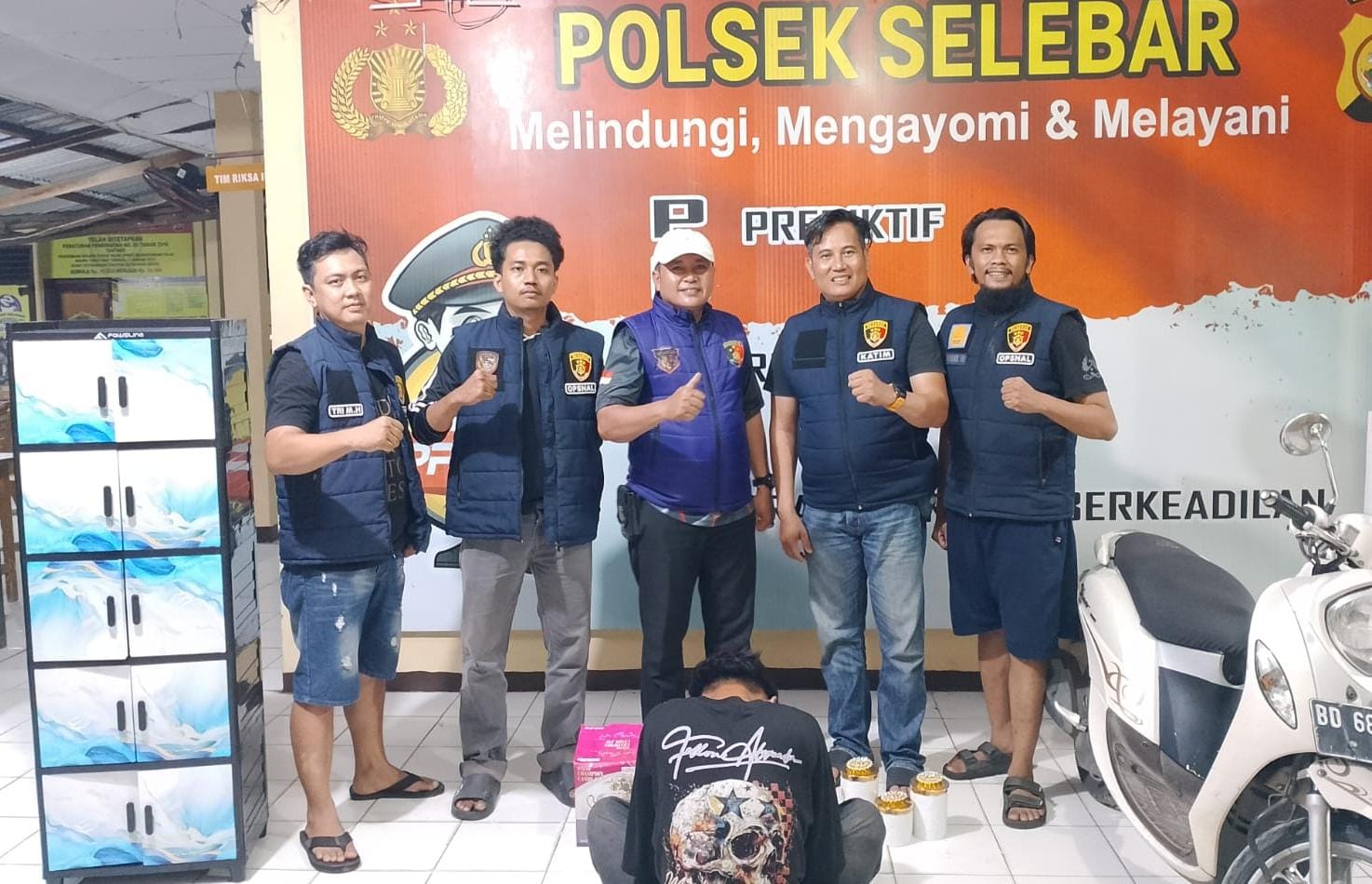 Maling Perabotan, Karyawan Toko Ditangkap Macan Selebar 