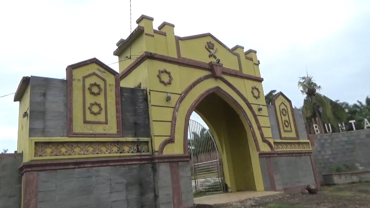 Perbaikan Situs Bersejarah, Bupati Bengkulu Tengah Pastikan Perbaikan Makam Balai Buntar