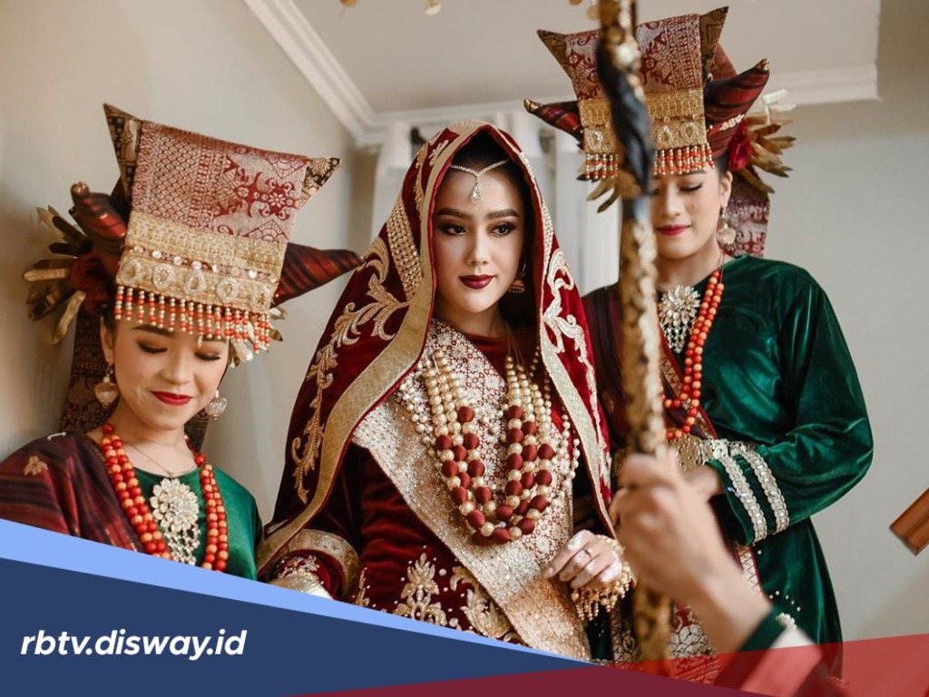 Belum Banyak yang Tahu, Begini Tradisi Pernikahan Adat Minang