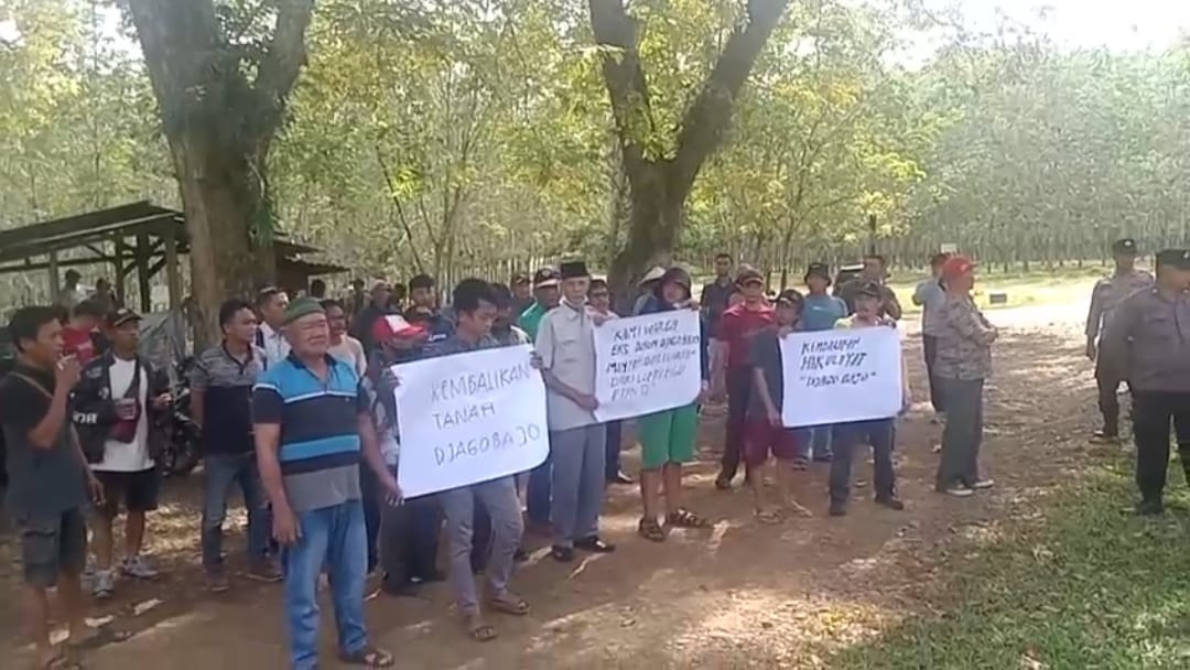 Datang Ramai-ramai, Puluhan Warga Eks Jago Bayo Ada Permintaan Khusus ke PTPN VII Unit Padang Pelawi