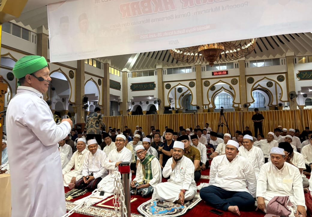 Sambut Tahun Baru Islam 2025, Gubernur Helmi Hasan Hadiri Zikir Akbar di Masjid Baitul Izzah Bengkulu 