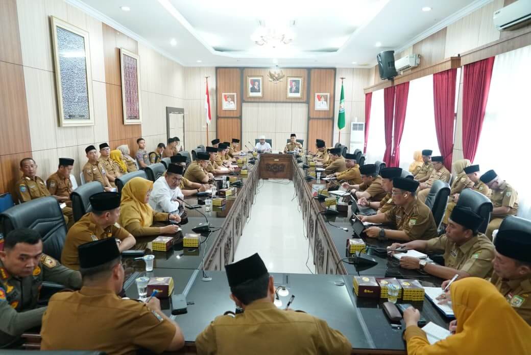 Gubernur Helmi Hasan Bahas Isu Strategis Bersama Kepala OPD, Sempat Sentil Soal Medsos dan Masalah Hukum