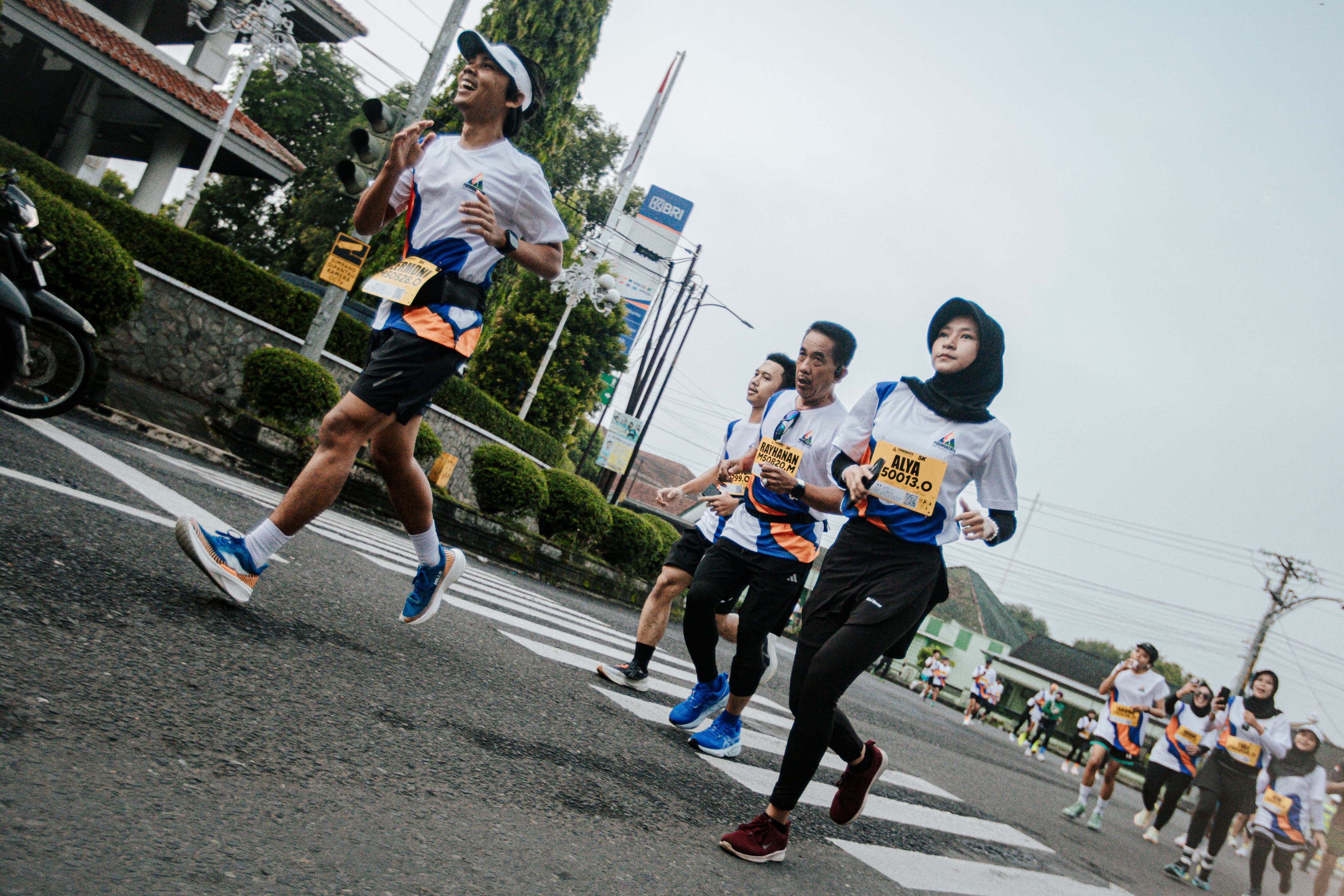 BRI Dukung Purwokerto Half Marathon 2025: Dorong Sport Tourism dan Pemberdayaan UMKM Lokal