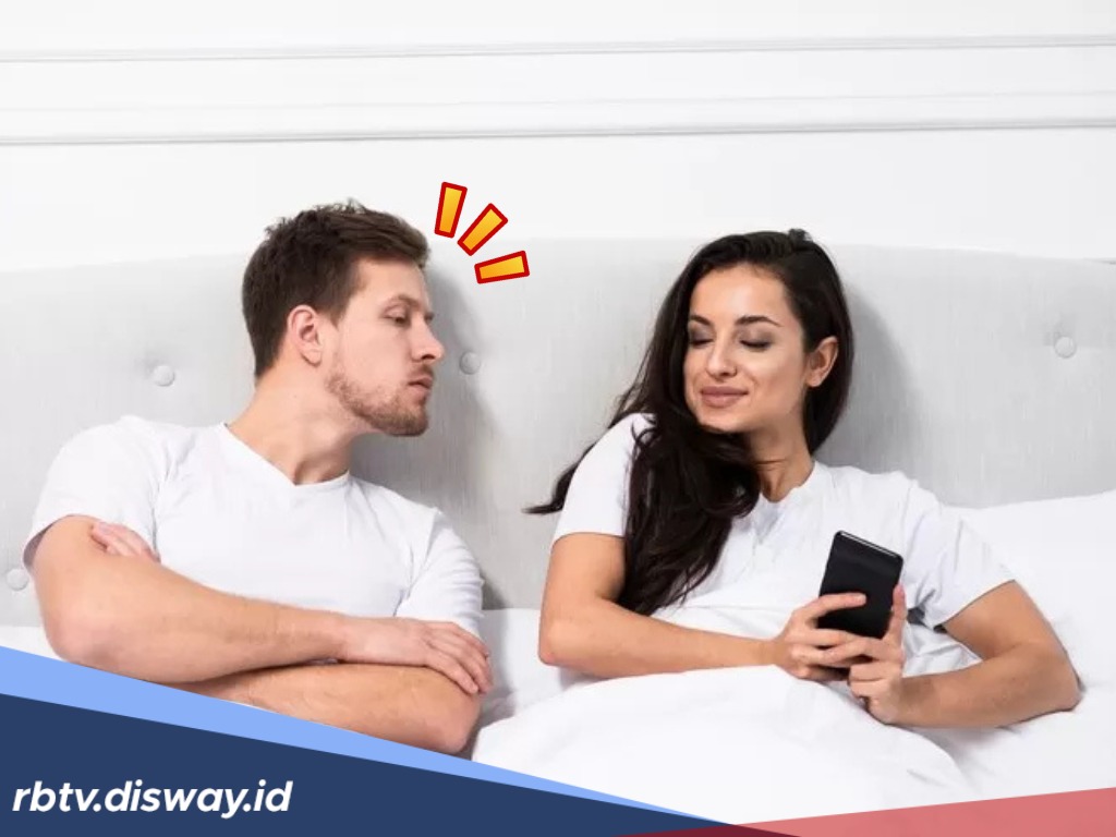 Ini Tanda-tanda Istri Anda Sedang Selingkuh, Hati-hati Perubahan Sikapnya