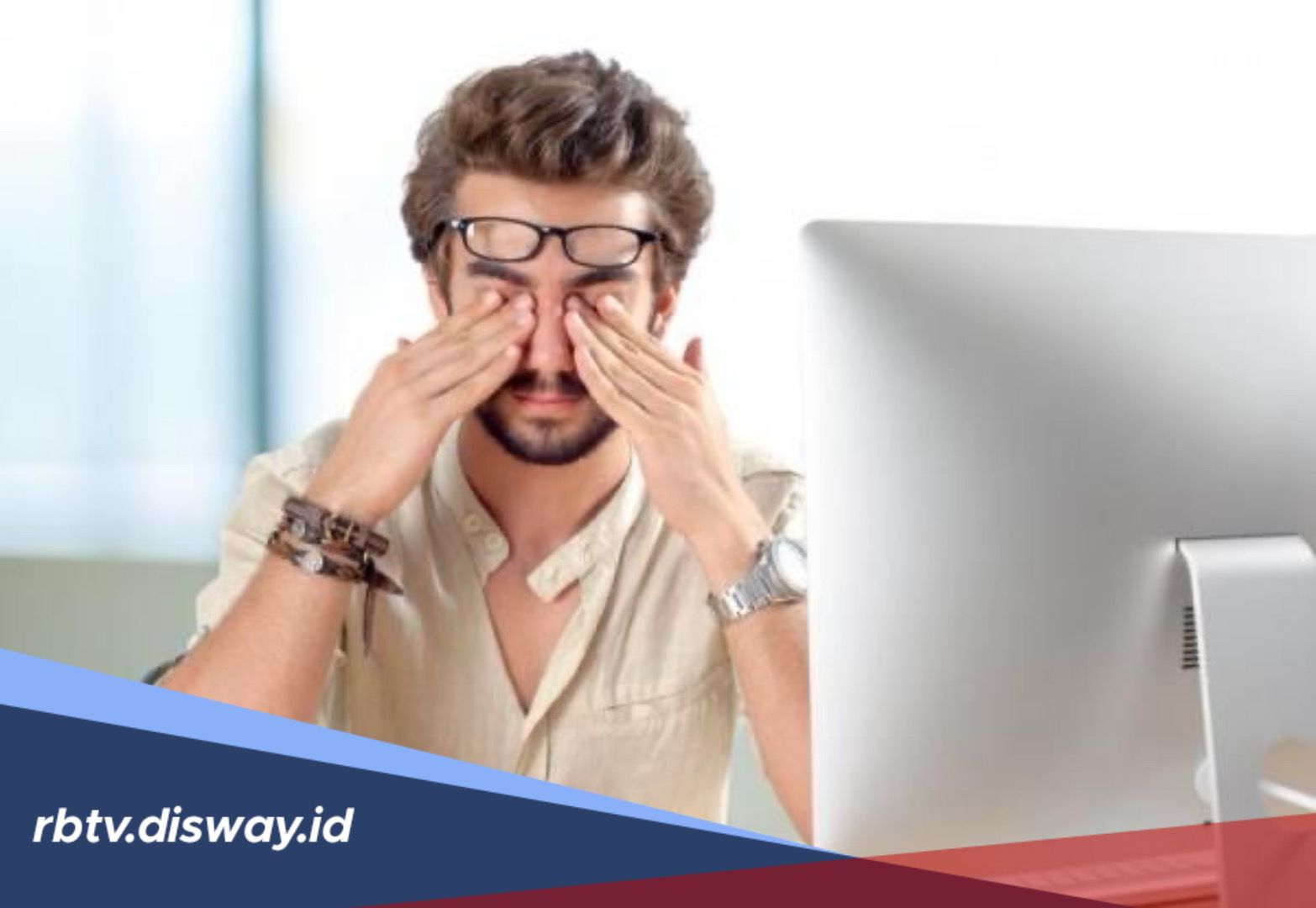 Cara Menjaga Kesehatan Mata Saat Bekerja di Depan Layar Komputer