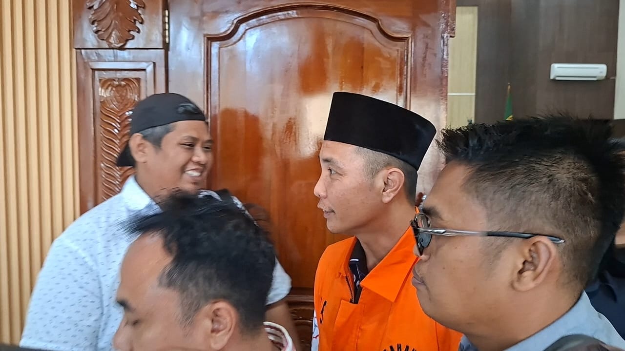 KPK Limpahkan Berkas Muhammad Fikri Thobari dan Hary Eko Purnomo ke Pengadilan Negeri Bengkulu