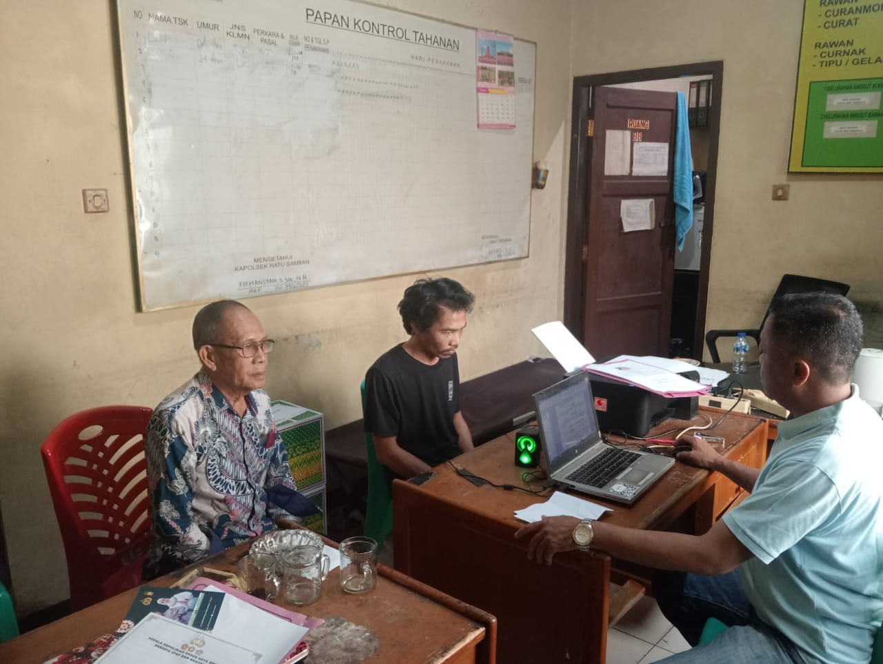 Apakah Ini yang Disebut Keponakan Durhaka? Sekarang Menyesal Tiadaguna