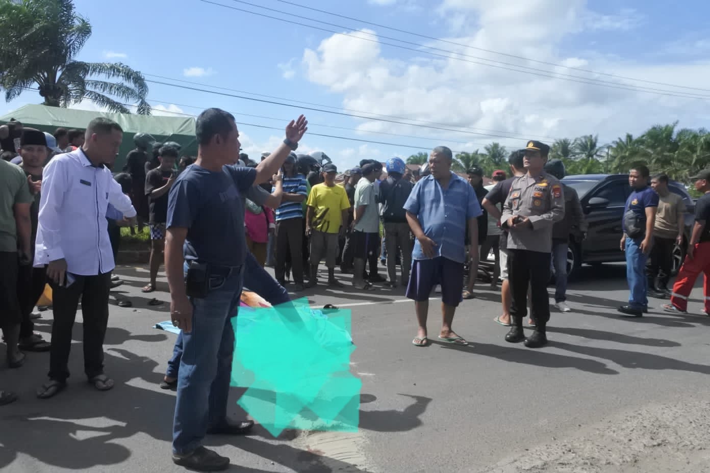 Elak Dump Truck, Pengendara Motor Tertabrak Mobil hingga Meninggal Dunia