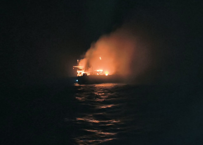 Kapal Kargo Prima Sentosa Terbakar di Perairan Bengkulu, Ada 26 Kru Bertaruh Nyawa