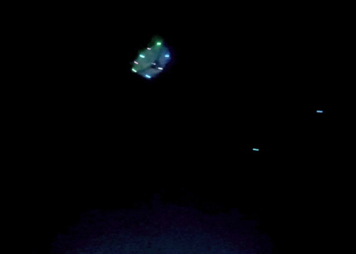 Sempat Dikira UFO, Layang-layang LED Buatan Anak Muda Seluma Dijual Segini