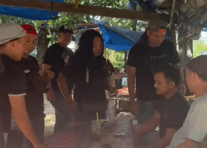 Detik-detik Pelaku Penusukan Disergap Macan Gading Saat Ngadem dan Minum Es Teh di Taman Remaja