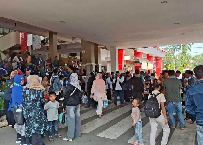 Dampak Erupsi Krakatau, Penerbangan Jemaah Umrah Asal Bengkulu Tujuan Jakarta Ditunda