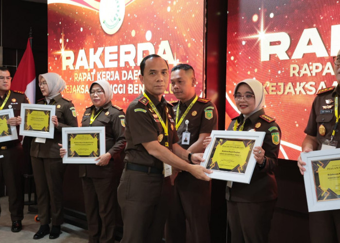 Rakerda 2025: Kejari Bengkulu Juara Umum Satker Terbaik Kejati Bengkulu, Borong 9 Nominasi Penghargaan