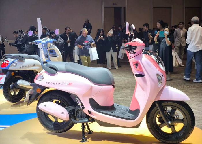 Kejutan Manis dari Honda Scoopy Terbaru 2026, Ini Pesona Skuter Ikonik yang Irit BBM 