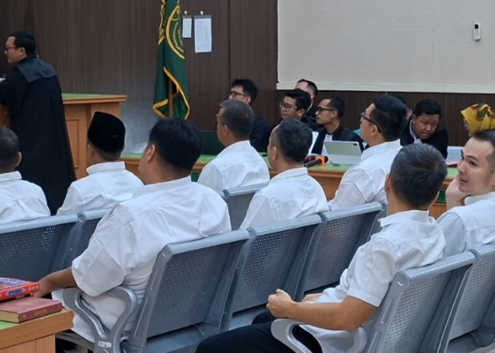 Pembacaan Dakwaan 9 Terdakwa Kasus Dugaan Korupsi di PLTA Musi Kepahiang, 3 Terdakwa Ajukan Eksepsi
