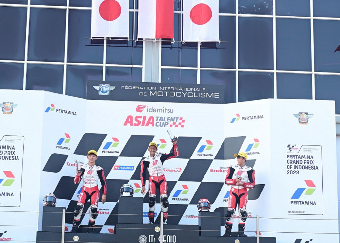 Performa Gemilang, Veda Pembalap Astra Honda Sapu Bersih Podium di IATC Mandalika