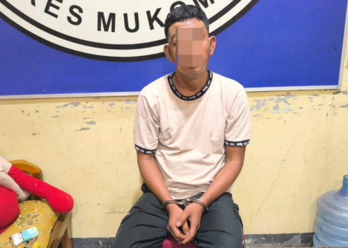 Polres Mukomuko Gerebek Rumah Petani di Desa Air Merah, Sejumlah Benda Terlarang Dijadikan Barang Bukti