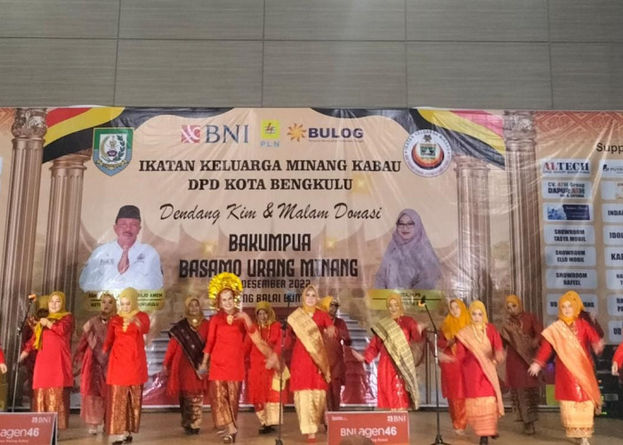 Gubernur Hadiri Dendang Kim dan Malam Donasi Bersama Ikatan Keluarga Minangkabau