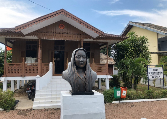 Rumah Fatmawati, Tempatnya di Tengah Kota, Salah Satu Tujuan Wisata di Bengkulu 