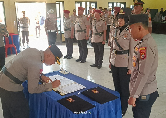 Sertijab 2 Kasat dan 2 Kapolsek Jajaran Polres Seluma, Ini Pesan Kapolres Seluma 