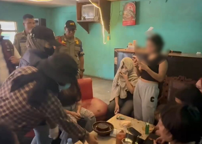 Razia Narkoba di Eks Lokalisasi Kota Bengkulu, 4 Orang dan Alat Hisap Diamankan  
