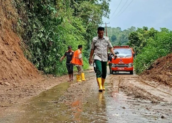 BPBD Bengkulu Selatan Siaga 1 di Rute Ulu Manna Menuju Sumsel