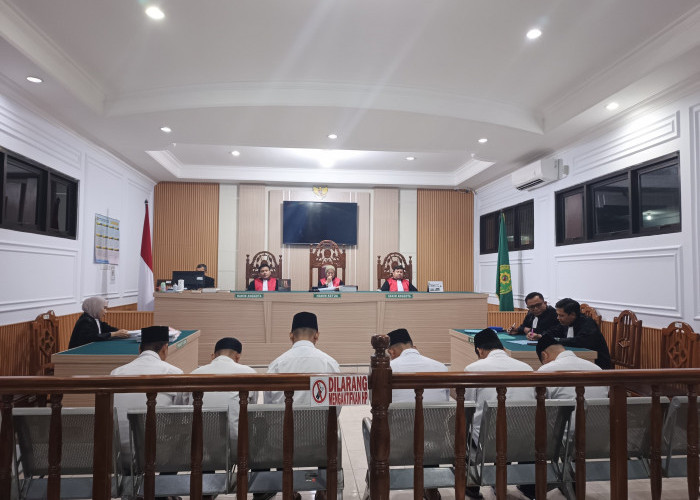 6 Terdakwa Dituntut 14 Tahun, Keluarga Korban Masih Pertanyakan Sosok di Balik Pembunuhan Iwan