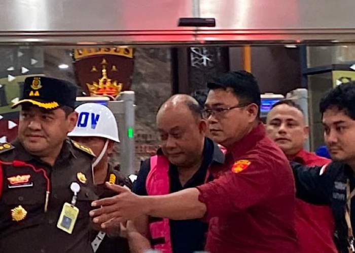 Mantan Kepala BGN Dadan Hindayana dan Dua Wakil Ditahan Kejagung RI, Kasus Dugaan Korupsi