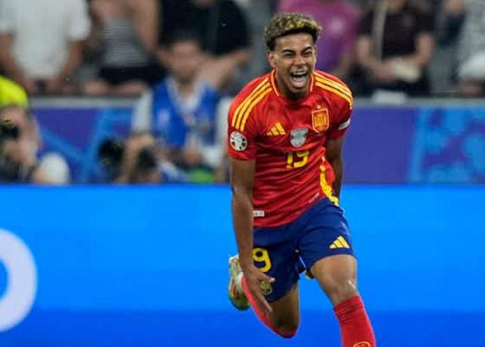 Lamine Yamal Pembawa Tim Nasional Spanyol ke final Piala Eropa 2024, Ini Profil Lengkapnya